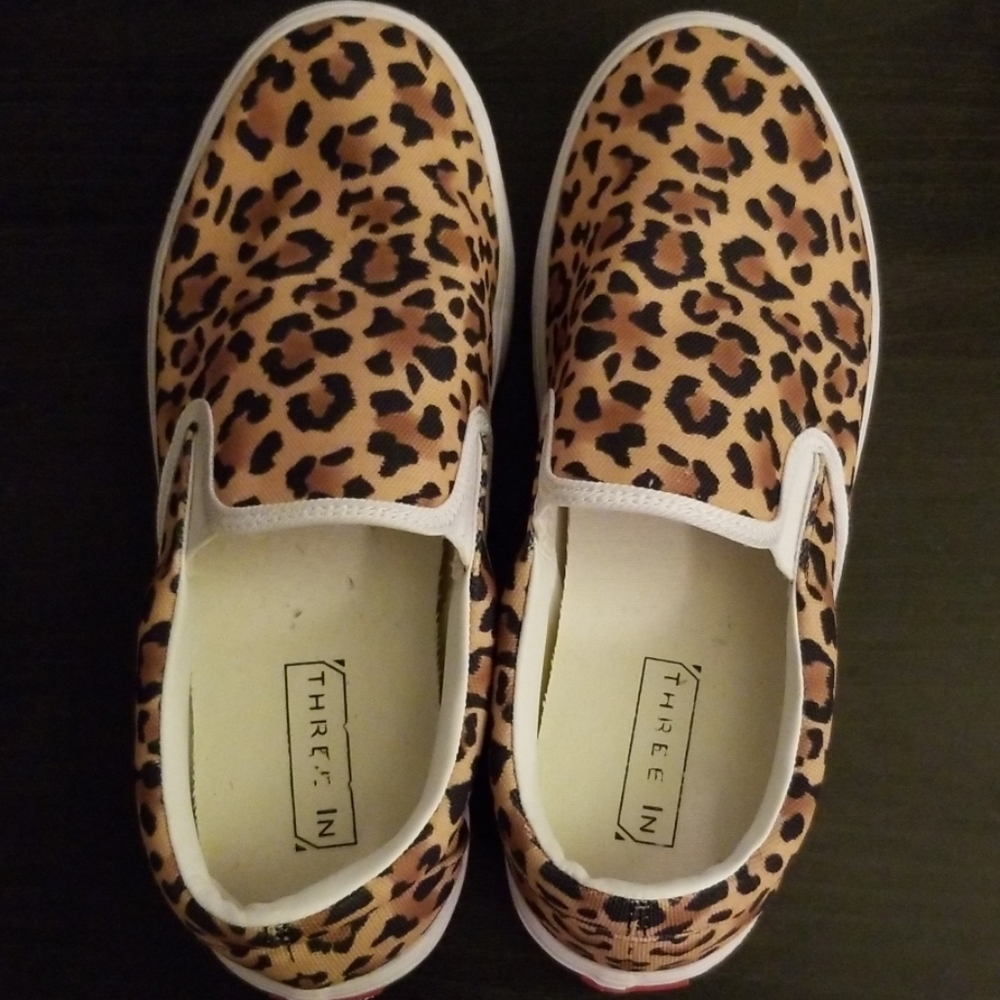 Leopard slip ons